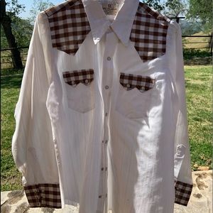 Vintage pearl snap shirt